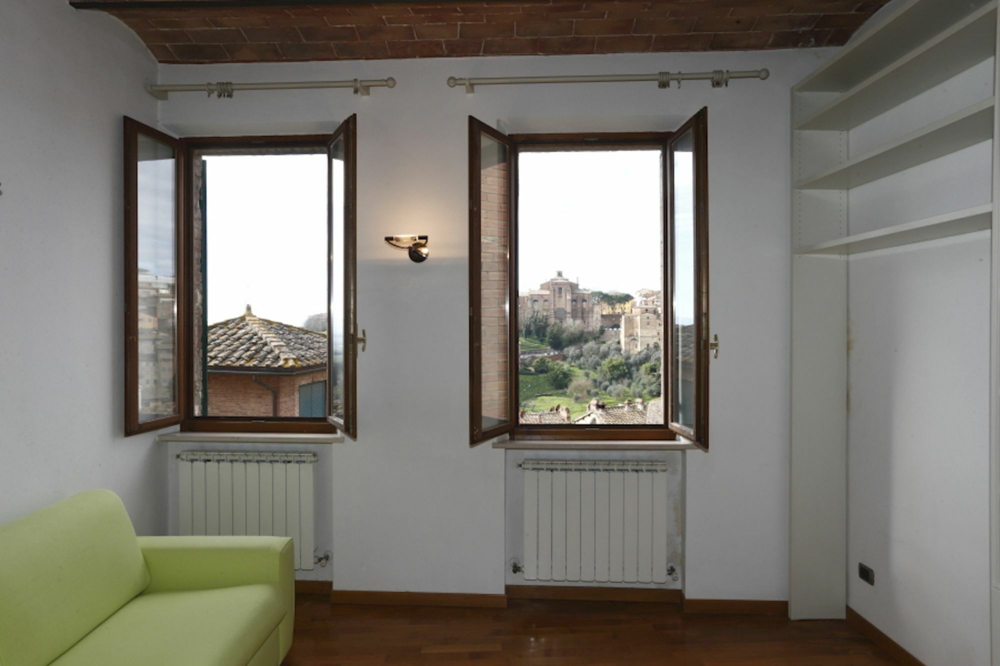 Appartamento Panoramico San Martino 12 Siena Luaran gambar