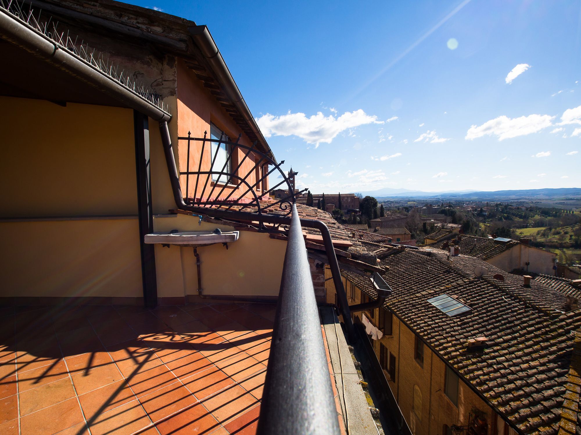 Appartamento Panoramico San Martino 12 Siena Luaran gambar