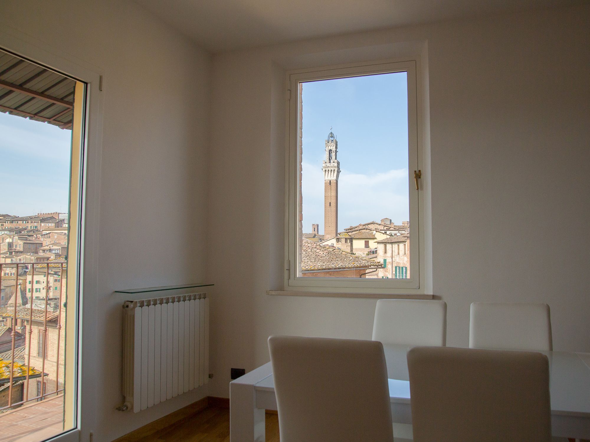 Appartamento Panoramico San Martino 12 Siena Luaran gambar